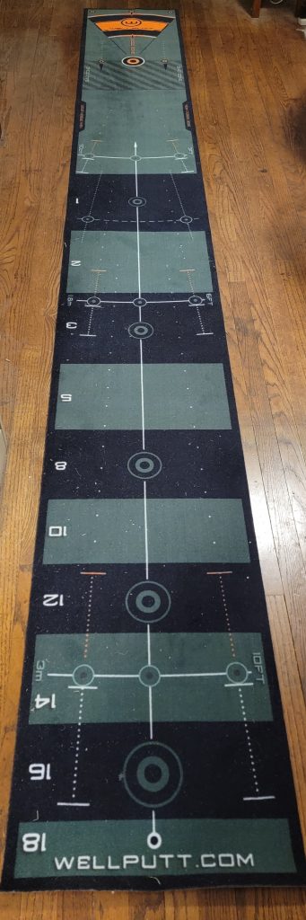 Old Duffer Golf image of a Wellputt putting mat.