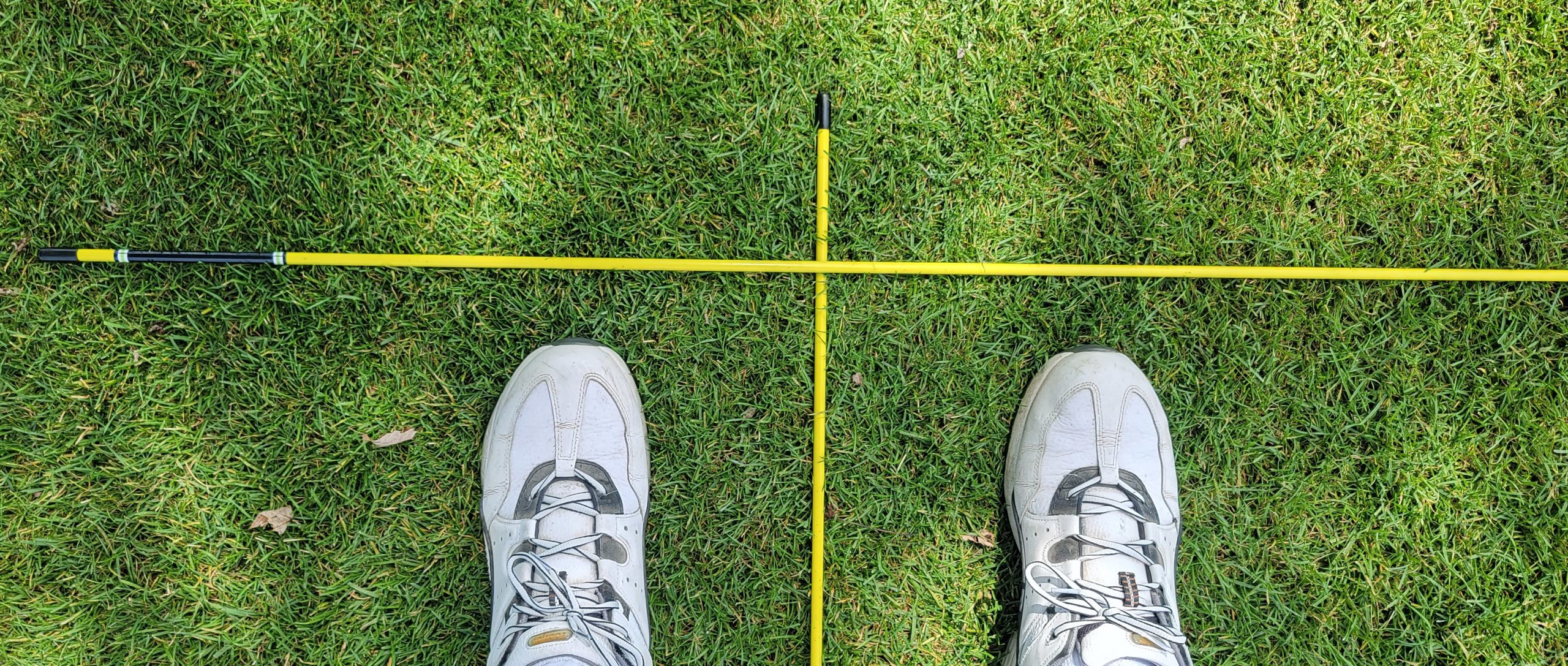 Old Duffer Golf image of two alignment rods for a full swing