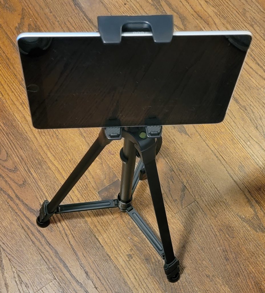 Old Duffer Golf image of am iPad tripod stand