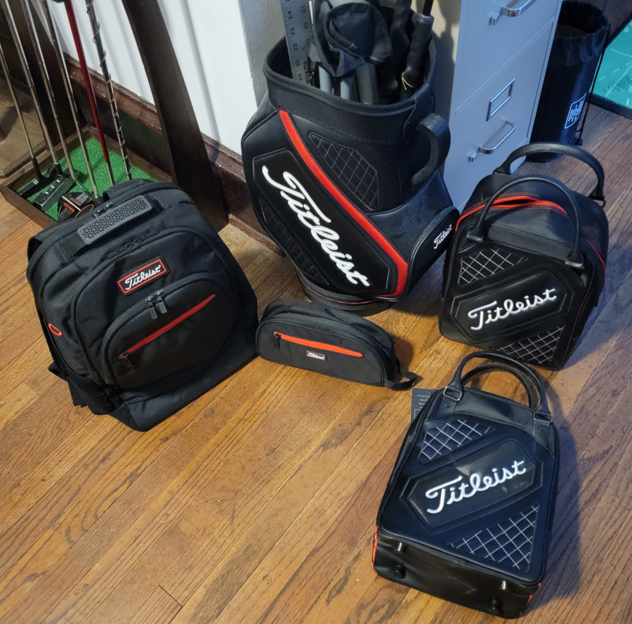 Old Duffer Golf image of Titleist Golf Bags