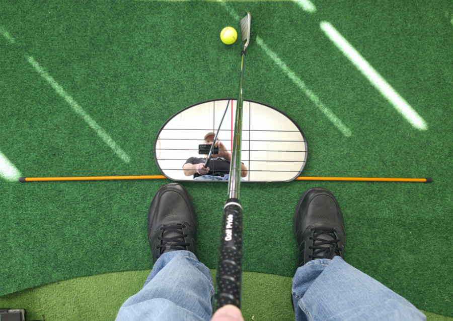 Old Duffer4Golf image of the WhyGolf alignment mirror